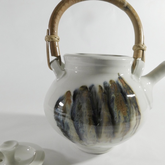 Studio Pottery Bamboo Handle RaKu Stoneware Teapot Signed - Picture 5 of 11